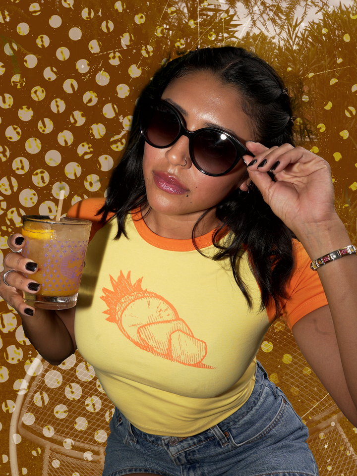 la piña baby tee